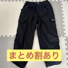 ブラック　カーゴパンツ サイドポケット付き