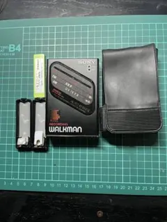 SONY WALKMAN WM-F203 本体 カセットプレーヤーのサムネイル