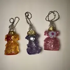り*ん様 しろたん キューブ 水入り キーホルダー ストラップ - メルカリ