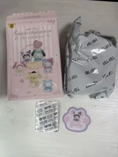 Sanrio characters Play with Kittens クロミ