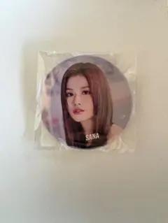 新品未開封TWICE SANA 缶バッジ 'READY TO BE'