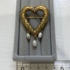 ハート型 ゴールドカラー ブローチ ヴィンテージ 遺品整理 0321-14