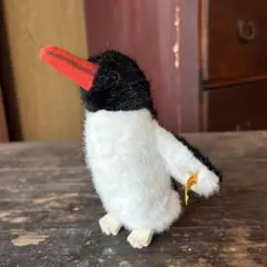 やまね工房 鳥 ぬいぐるみ ウミガラスの子 オロロン鳥 - メルカリ