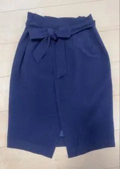 ロペピクニック　ネイビー　タイトスカート