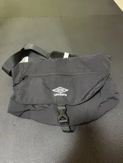 umbro ショルダーバッグ
