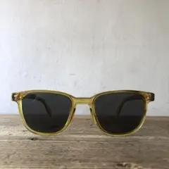 Item thumbnail for item f979e4bf-a5e7-48d0-bdb3-ced3539402e6