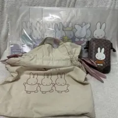 ミッフィー ランチョンマット４種　巾着型肩掛けバック　お財布ショルダー　新古品