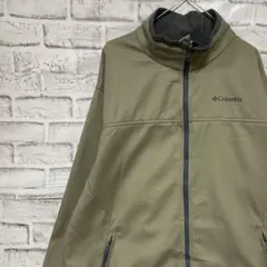 コロンビア　ソフトシェルジャケット！　ベージュL ロゴ刺繍アウトドア1009