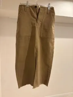 Emsexcite ベージュ タイトスカート フリンジ裾