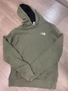 The North Face オリーブグリーン パーカー