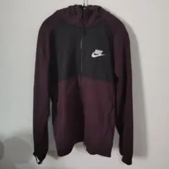 ナイキ　Mサイズ　フルジッパー　パーカー　ユニセックス　ステッカー付き