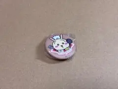 ちいかわ うさぎ 缶バッジ 未開封のサムネイル