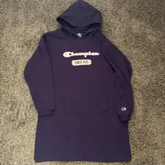Champion フード付きワンピース　パーカー 160 ネイビー　チュニック