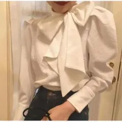 2026年最新】bibiy ブラウスの人気アイテム - メルカリ