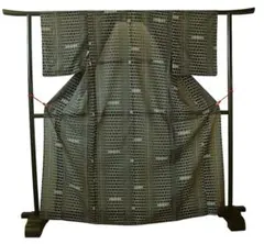 美品 夏物 お茶事最適 駒絽の3本絽 小紋(正絹)仕立上り＜KK119
