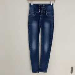 Fionina JEANS ハイウエスト スキニーデニム size XSのサムネイル