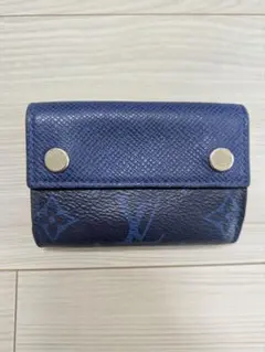 LOUIS VUITTON モノグラム・シャドウ 三つ折り財布のサムネイル
