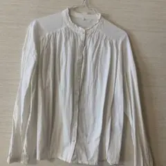 ホワイト長袖シャツ フリル襟 ブラウス