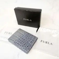 フルラ 二つ折り財布 クロコ型押し 箱付き 保存袋 レザー グレー系のサムネイル