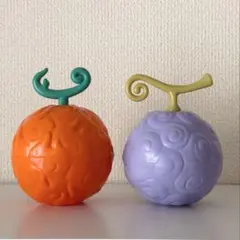 ONE PIECE ジャンプショップ　悪魔の実　ゴムゴムの実　メラメラの実のサムネイル