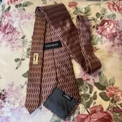 Yves Saint Laurent ネクタイ ボルドー系 総柄　デパート正規品のサムネイル