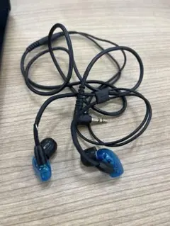 2025年最新】shure イヤホン se215の人気アイテム - メルカリ