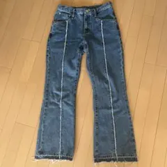 Item thumbnail for item 94f96867-b84d-4ee8-933a-bceda1077f4e