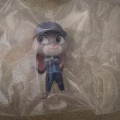 ズートピア2 ジュディ・ホップスとパウバート　ならぶんです。2体