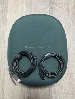 Bowers & Wilkins ヘッドホンケース　Px8用のサムネイル