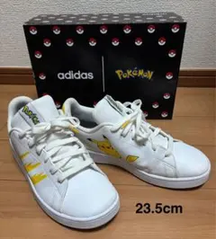 adidas アディダス　スニーカー　ポケモン　ピカチュウ