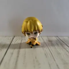 鬼滅の刃 待ちぼうけ カプセルトイ 我妻善逸