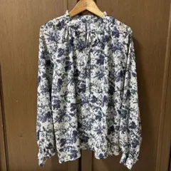 新品未使用品　イエッカヴェッカ　プリントブラウス　フリーサイズのサムネイル