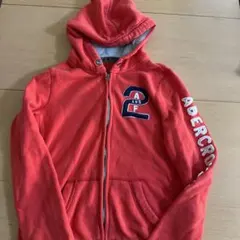 アバクロンビー＆フィッチ フード付き上着　赤色　サイズL