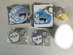 ちいかわ水族館　ガチャガチャ　うさぎ　ハチワレ　　アクキー