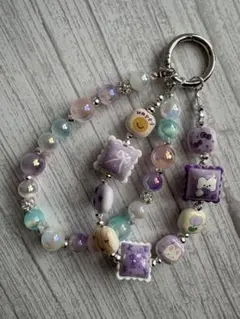 ハンドメイドꕤ︎︎紫な雰囲気の可愛いストラップ