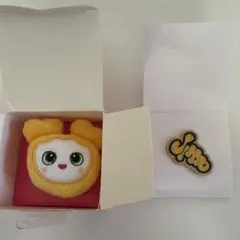 TWICE〜ジヒョ アイスぬいぐるみバッジ 61aW1seEIHL._UF350,350_QL50_.jpg