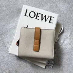 LOEWE ロエベ　コンパクトジップウォレットのサムネイル