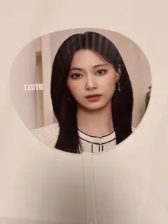 TWICE ツウィ TZUYU うちわ 5TH WORLD TOUR