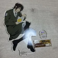 進撃の巨人 ハンジ ぐでたまコラボ アクリルスタンド - メルカリ