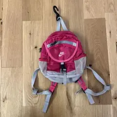 Nike ピンク 小型リュック メッシュポケット付き