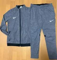 NIKE サッカー　ジャージ上下セット　サイズM