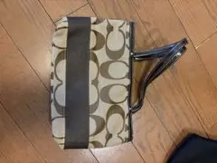 COACH シグネチャー ショルダーバッグ ブラウン