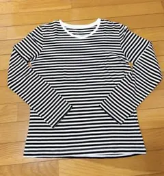 無印良品　ストライプ長袖Tシャツ
