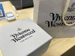 VivienneWestwood ショッパー 紙袋 大 5枚 まとめ売り ロゴ有 - メルカリ