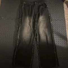 フリンジ付きブラックワイドパンツ