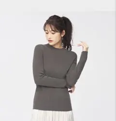 GU レディース　長袖ブラウン リブ編み ハイネック　トップス