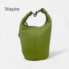 【美品】希少カラー　magnu マヌー　レザー　トートバッグ　グリーン　緑 美品】希少カラー magnu マヌー レザー トートバッグ グリーン