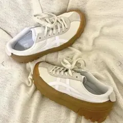 Onitsuka Tiger ホワイト 厚底スニーカー
