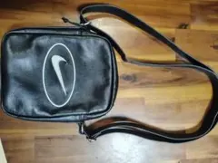 Supreme Nike Leather Shoulder Bagのサムネイル
