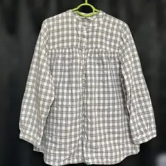 薄グレー系チェックの長袖シャツ　チュニック